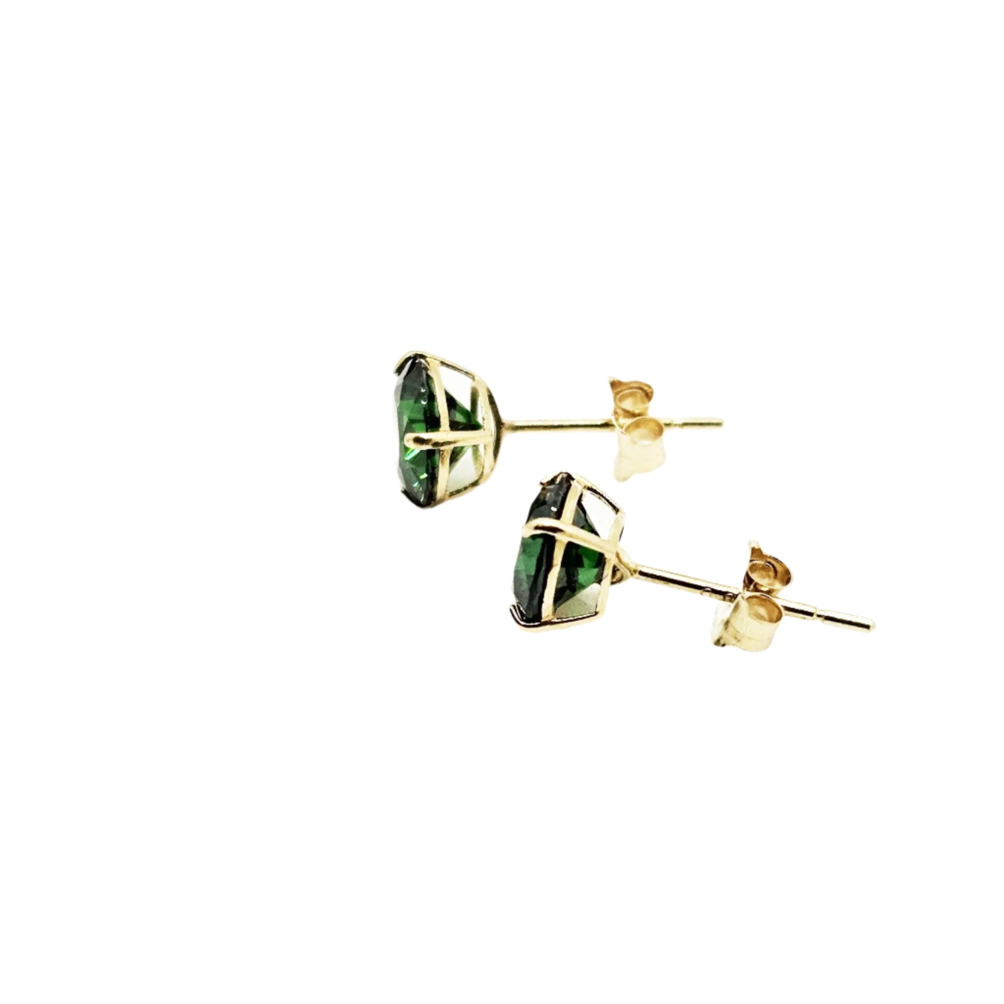 14k Gold Emerald Color Stud Earrings with classic four-prong setting and butterfly backs – Golvem